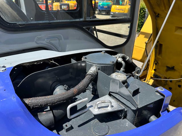 Komatsu - 2010 - pc40mr-1 - minigraafmachine - afbeelding 3 van  41