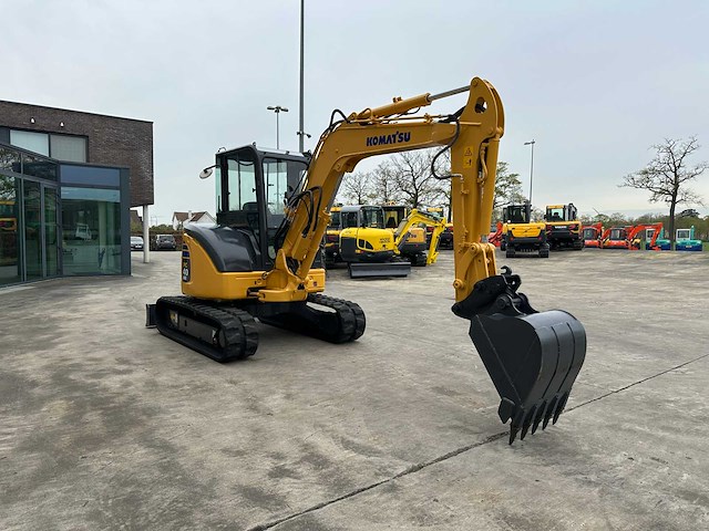Komatsu - 2010 - pc40mr-2 - midigraafmachine - afbeelding 3 van  42