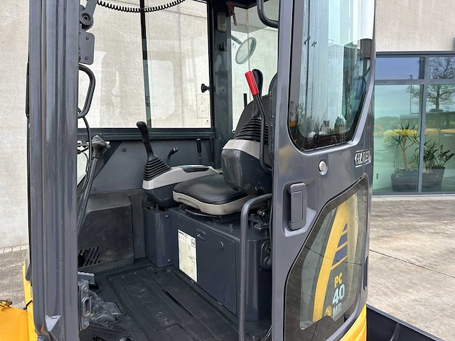 Komatsu - 2010 - pc40mr-2 - midigraafmachine - afbeelding 8 van  17