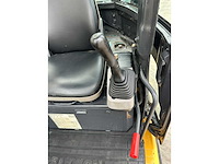 Komatsu - 2010 - pc40mr-2 - midigraafmachine - afbeelding 13 van  17