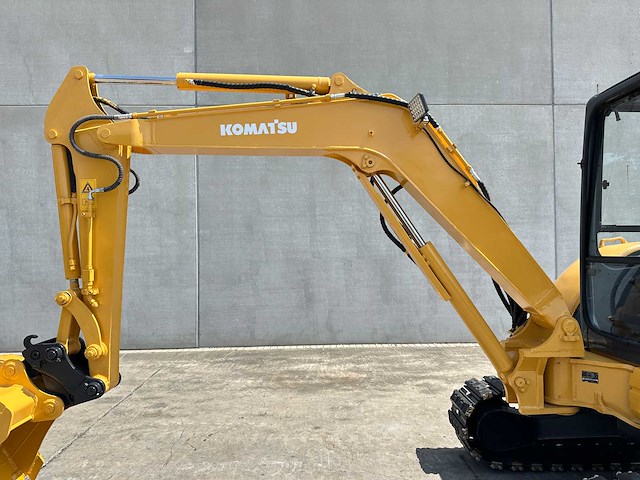 Komatsu - 2010 - pc40mr-2 - minigraafmachine - afbeelding 2 van  35
