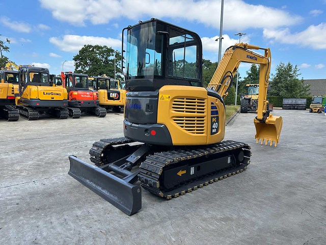 Komatsu - 2012 - pc40 mr-2 - midigraafmachine - afbeelding 34 van  39
