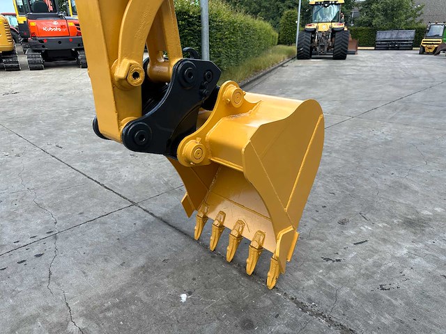 Komatsu - 2012 - pc40 mr-2 - midigraafmachine - afbeelding 2 van  39