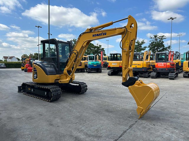 Komatsu - 2012 - pc40 mr-2 - midigraafmachine - afbeelding 23 van  39