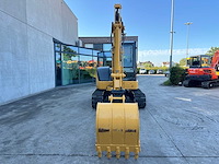 Komatsu - 2012 - pc40mr-2 - minigraafmachine - afbeelding 12 van  39