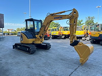 Komatsu - 2012 - pc40mr-2 - minigraafmachine - afbeelding 23 van  39