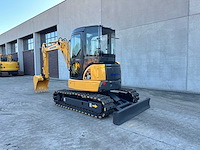 Komatsu - 2012 - pc40mr-2 - minigraafmachine - afbeelding 36 van  39
