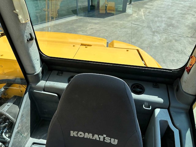 Komatsu - 2013 - pc70-8 - midigraafmachine - afbeelding 18 van  21