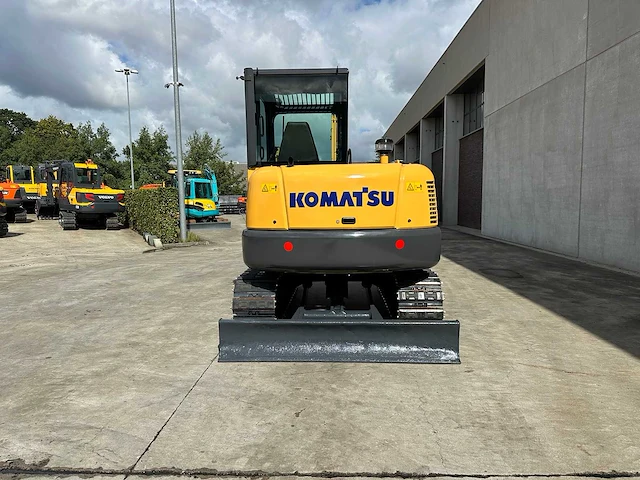 Komatsu - 2014 - pc56-7 - midigraafmachine - afbeelding 5 van  36