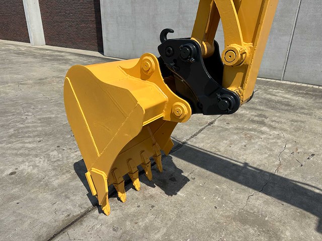 Komatsu - 2014 - pc56-7 - midigraafmachine - afbeelding 39 van  40