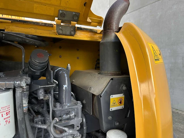 Komatsu - 2014 - pc60-8 - midigraafmachine - afbeelding 22 van  41