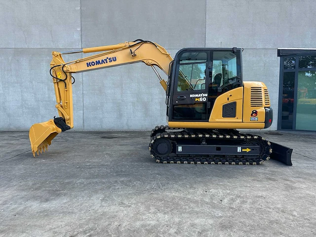 Komatsu - 2014 - pc60-8 - midigraafmachine - afbeelding 39 van  41