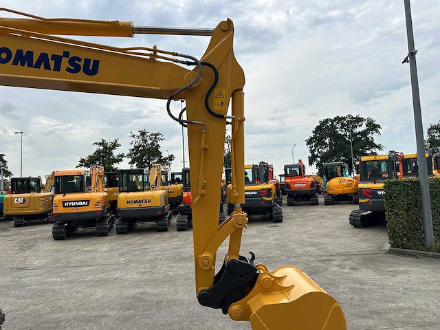 Komatsu - 2014 - pc70-8 - midigraafmachine - afbeelding 4 van  41