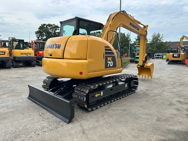 Komatsu - 2014 - pc70-8 - midigraafmachine - afbeelding 30 van  41
