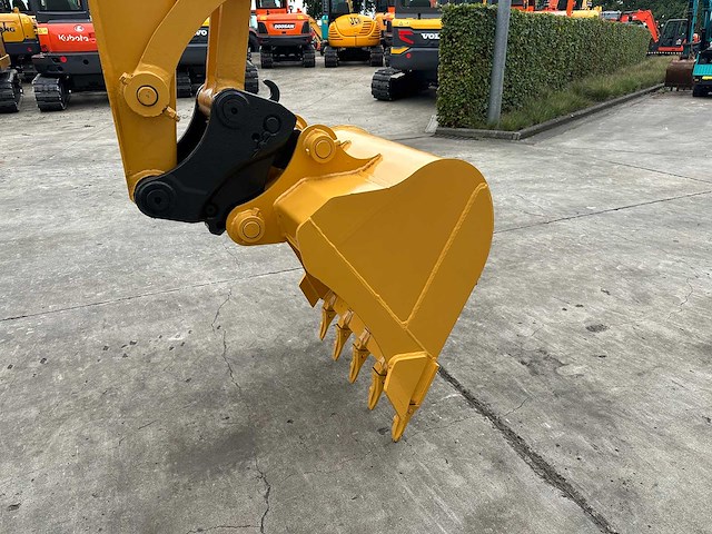 Komatsu - 2014 - pc70-8 - midigraafmachine - afbeelding 2 van  40
