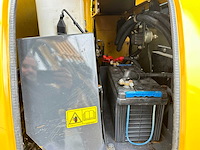 Komatsu - 2015 - pc56-7 - midigraafmachine - afbeelding 24 van  39