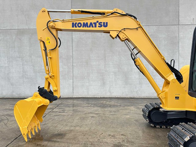 Komatsu - 2016 - pc56-7 - midigraafmachine - afbeelding 2 van  35