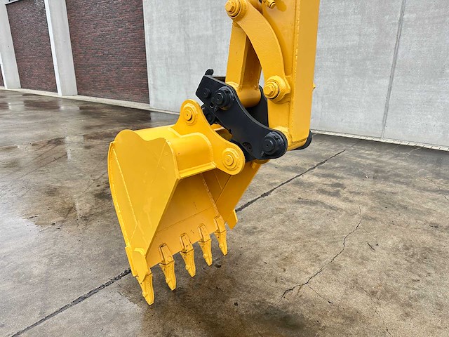 Komatsu - 2016 - pc56-7 - midigraafmachine - afbeelding 24 van  35