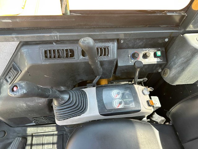 Komatsu - 2016 - pc56-7 - midigraafmachine - afbeelding 27 van  36