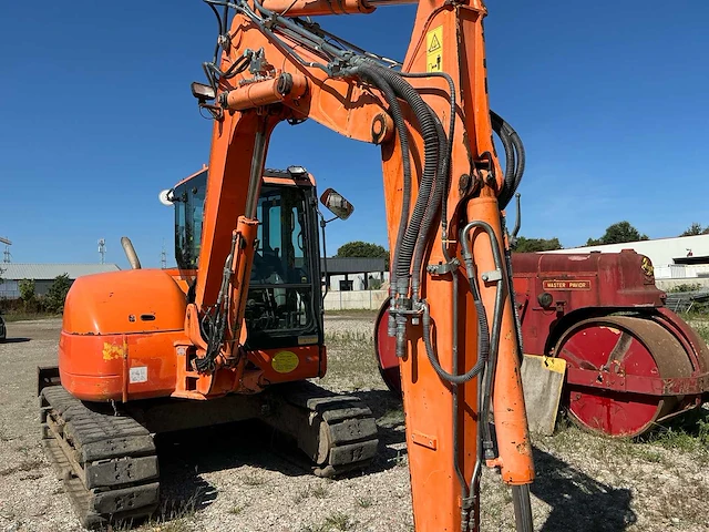 Komatsu - 2016 - pc80mr-3 - rupsgraafmachine - afbeelding 32 van  34