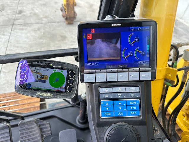 Komatsu - 2017 - pc138 us-11 - rupsgraafmachine - afbeelding 48 van  55
