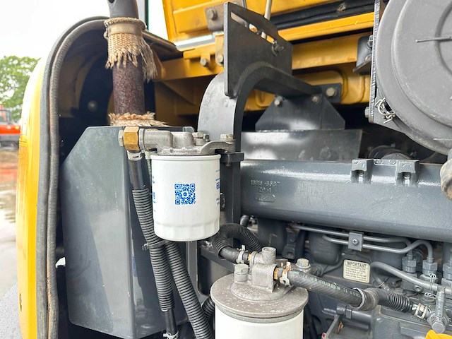 Komatsu - 2017 - pc56-7 - midigraafmachine - afbeelding 28 van  39
