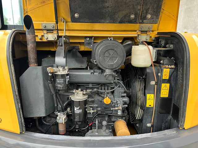 Komatsu - 2017 - pc56-7 - midigraafmachine - afbeelding 25 van  39