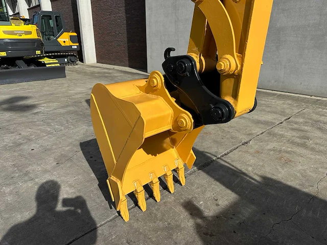 Komatsu - 2017 - pc56-7 - midigraafmachine - afbeelding 33 van  40