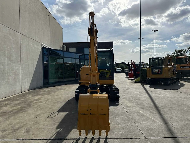 Komatsu - 2017 - pc56-7 - midigraafmachine - afbeelding 36 van  40