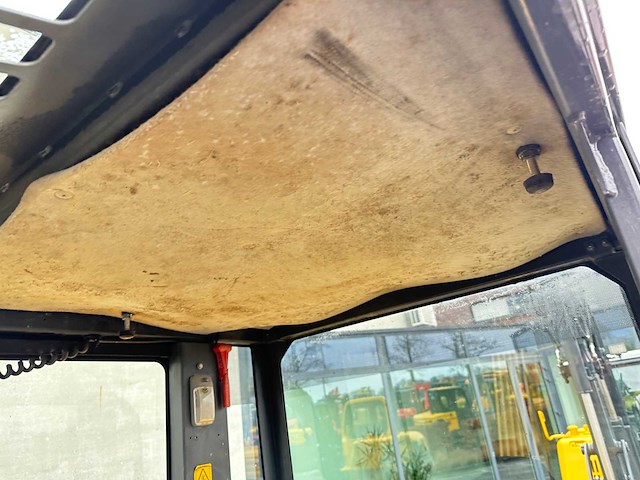 Komatsu - 2017 - pc56-7 - midigraafmachine - afbeelding 26 van  38