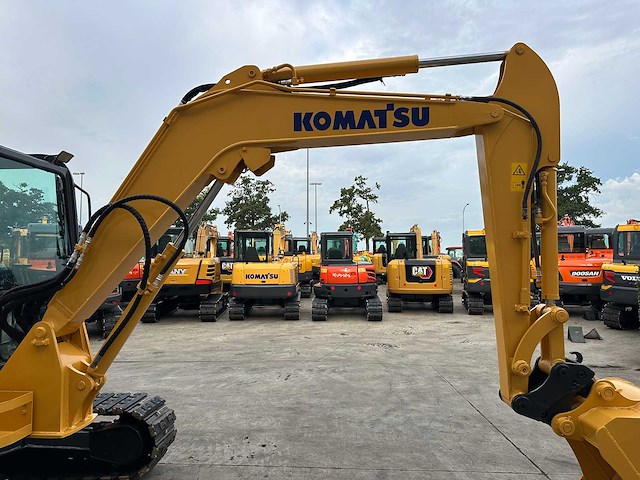 Komatsu - 2017 - pc56-7 - midigraafmachine - afbeelding 14 van  39