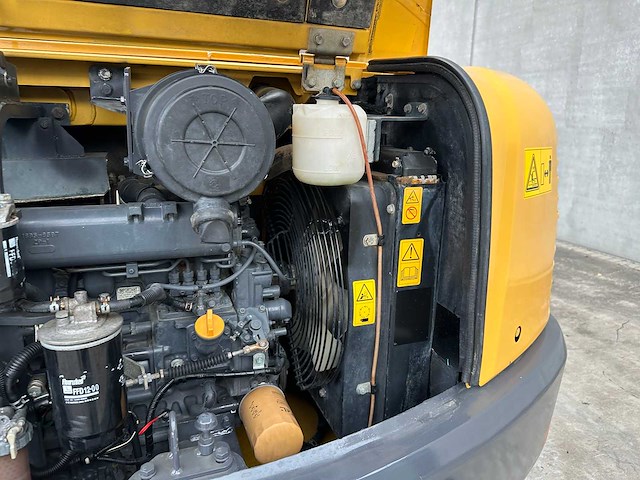 Komatsu - 2017 - pc56-7 - midigraafmachine - afbeelding 28 van  39