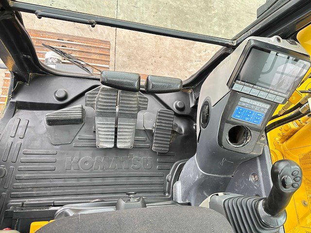 Komatsu - 2018 - pc138 us-11 - midigraafmachine - afbeelding 32 van  36