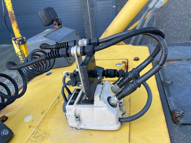 Komatsu - d65px-18 - bulldozer - 2016 - afbeelding 9 van  30