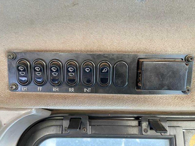 Komatsu - d65px-18 - bulldozer - 2016 - afbeelding 14 van  30