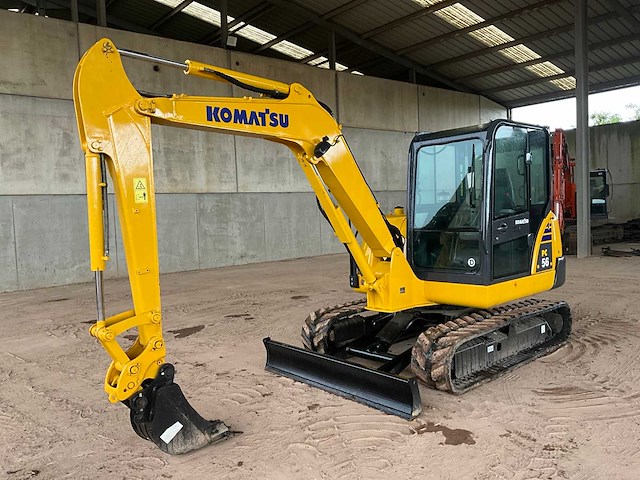 Komatsu - pc56-7 - midi-excavator - 2020 - afbeelding 1 van  32