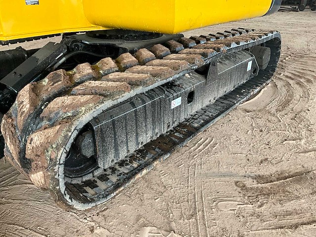 Komatsu - pc56-7 - midi-excavator - 2020 - afbeelding 14 van  32