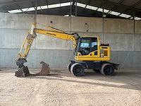 Komatsu - pw 148-10 - wheeled excavator - 2014 - afbeelding 12 van  24