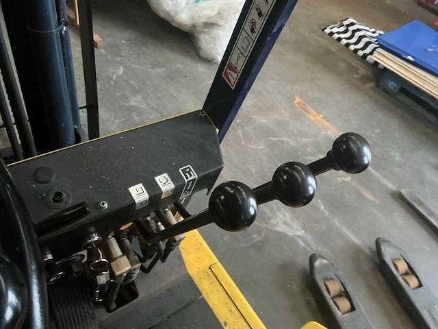 Komatsu fb15m-2 vorkheftruck - afbeelding 12 van  12