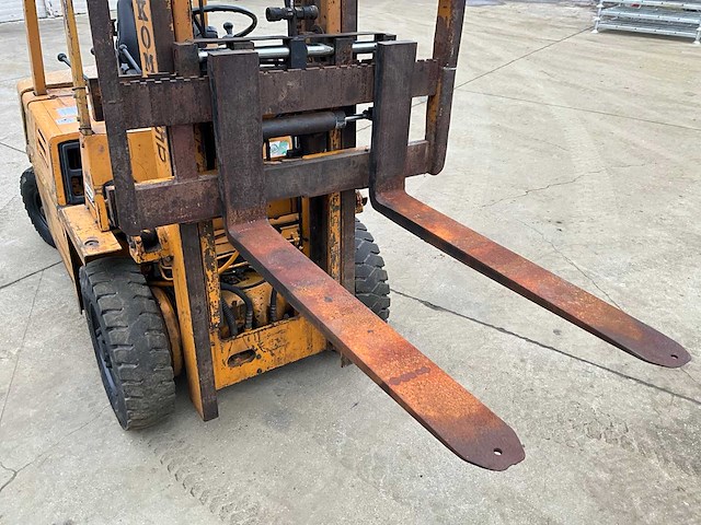 Komatsu fd20 vorkheftruck - afbeelding 19 van  21