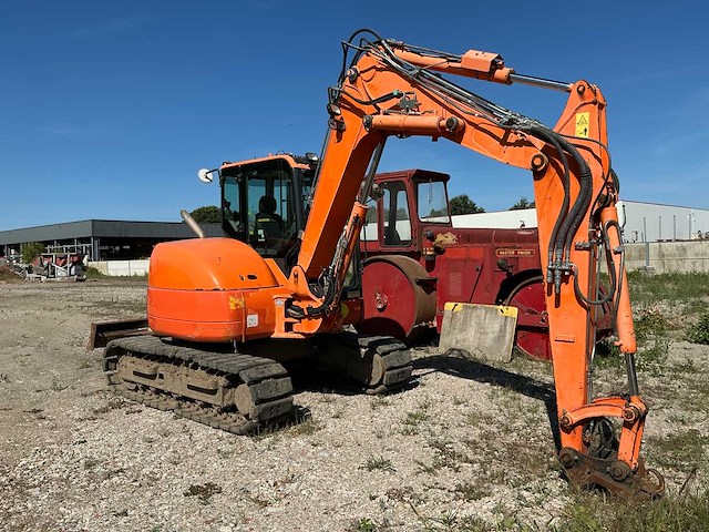 Komatsu pc80mr-3 banden graafmachine - afbeelding 26 van  29