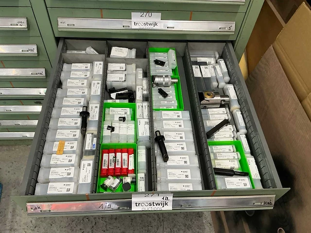 Komet en ceratizit grote partij kottergereedschap - afbeelding 1 van  11