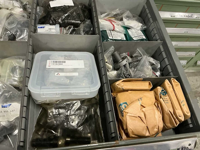 Komet grote partij onderdelen - afbeelding 7 van  11
