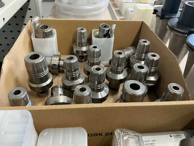 Komet hydrauliek freesopnames (24x) - afbeelding 4 van  6