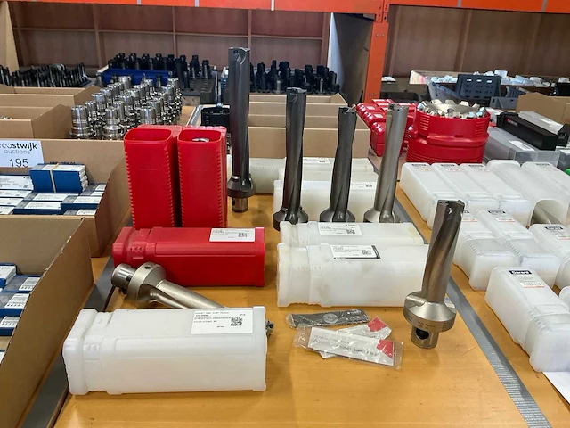 Komet wisselplaatboor kub pentron (9x) - afbeelding 1 van  5