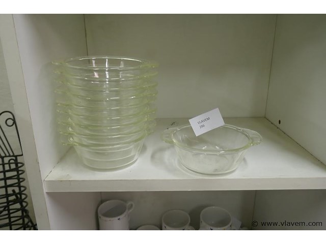 Kommetjes in oud glas - afbeelding 1 van  1