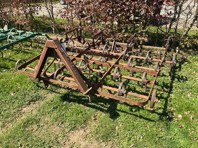 Kongskilde cultivator - afbeelding 1 van  4