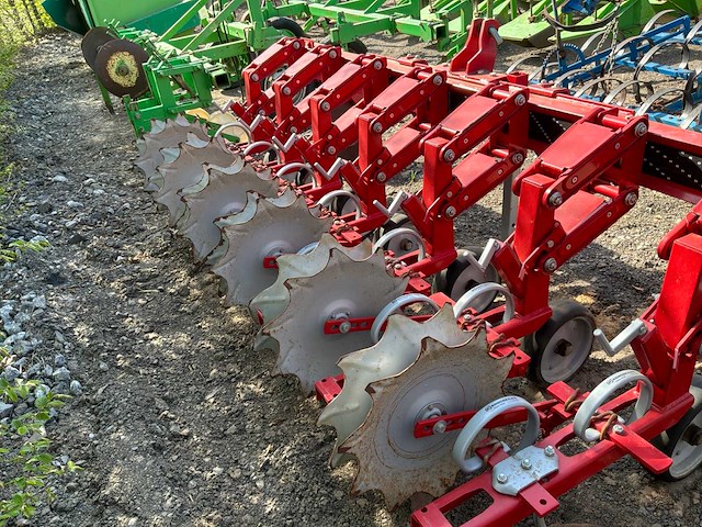 Kongskilde vibrato krop schoffelmachine - afbeelding 5 van  6