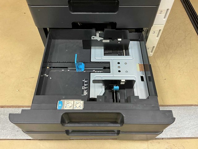 Konica minolta bizhub c 253 printer & scanner - afbeelding 3 van  17