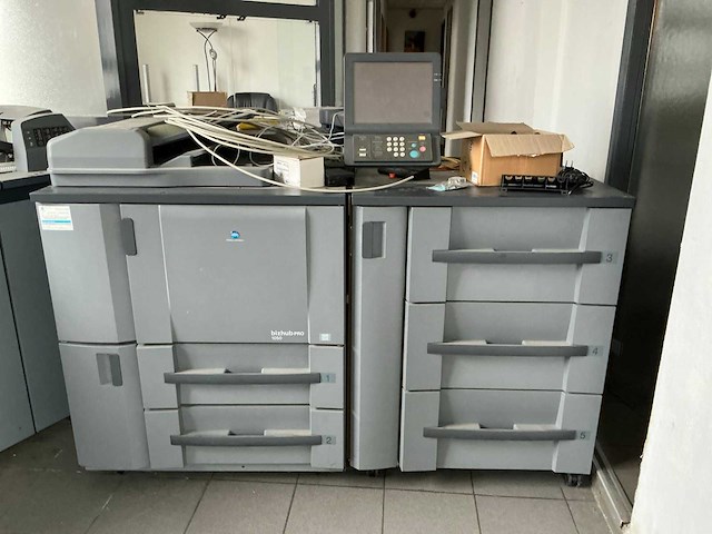 Konica minolta bizhub pro 1050 productieprintstraat - afbeelding 3 van  10